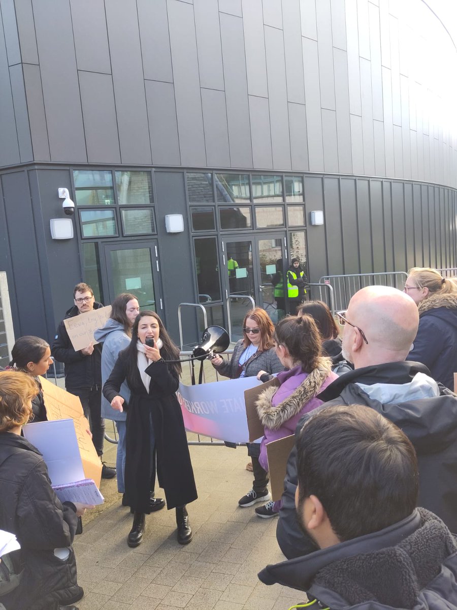 PWO_MU's tweet photo. Unfortunately, this "ambitious path forward" neglects the needs of PhD researchers on whose labour the university depends.
This is why we made our voices heard at the launch of the new Strategic Plan yesterday! ✊
#ResearchIsWork #PayAllPhDs https://t.co/lRnu6hTFNS