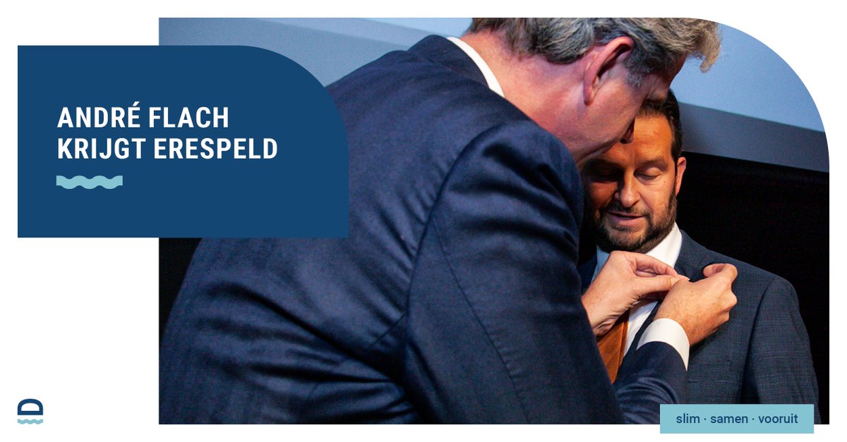 André Flach is benoemd tot ereburger van Smart Delta Drechtsteden tijdens zijn afscheidsreceptie. Tijdens de receptie werd hij door voorzitter Wouter Kolff benoemd voor zijn uitzonderlijke inzet voor de regio met een erespeld en oorkonde. 
 
Lees meer ▶️ tinyurl.com/ypeauhmf