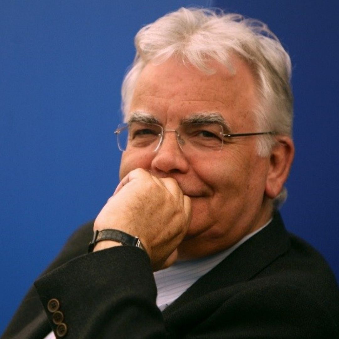 SundEmpire's tweet photo. We are all deeply saddened to hear of the passing of legendary theatre producer Bill Kenwright. Today we remember all of the fantastic productions that he brought to our theatre over the many years. Our condolences go out to his family, friends and colleagues. https://t.co/XPMjTnE0Tl