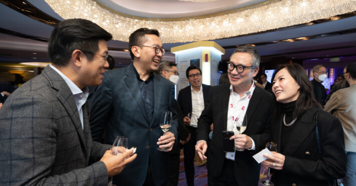 MIPIMWorld's tweet photo. Only TWO DAYS to go - you have until the 27th Oct to benefit from the early bird rate when registering to #MIPIMAsia. 📢

Join us in Hong Kong, 5-6 Dec, to explore the diverse and dynamic opportunities in Asia's ever-evolving property sector. 

Register: https://t.co/CFsCKxr6vv https://t.co/1XBTAuZZaF