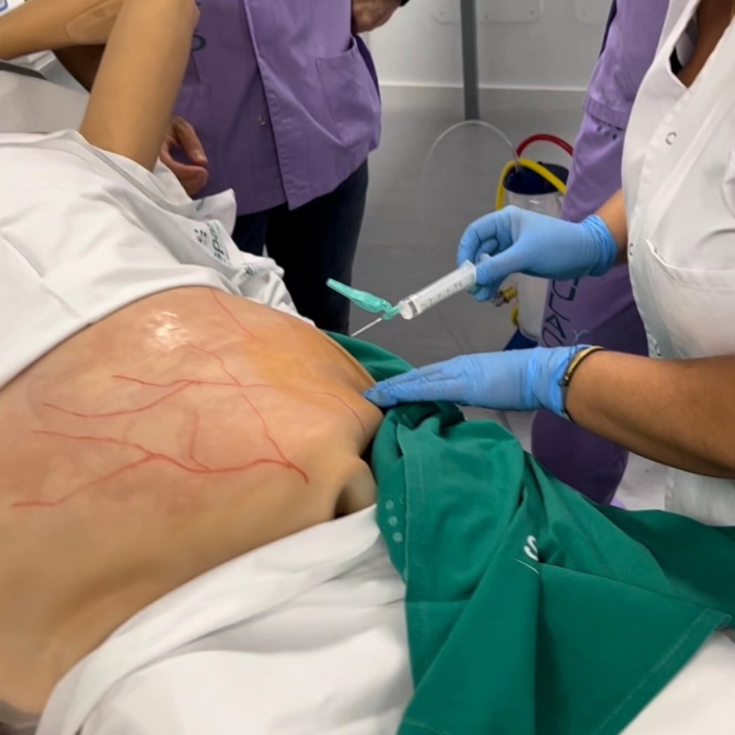 SimseSonEspases's tweet photo. Curs teòric pràctic sobre paracentesis desenvolupat el dia 17 d'octubre a #Simse, Centre de Simulació Son Espases @SonEspases Curso teórico práctico sobre parecentesis desarrollado el día 17 de Octubre en #Simse, Centro de Simulación Son Espases #SonEspases https://t.co/B7WJMbrP4z