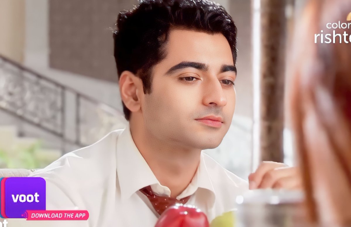 Pranjaljhadhao's tweet photo. Cutie pie in white looking so Handsome and hot ❤️😘🥵 #HarshadArora #Beintehaa #Dahleez #ZainAbdullah #KitKit https://t.co/CJXrRwnj12