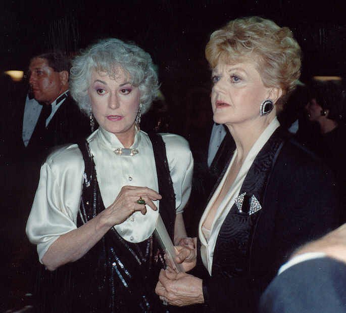 Still need a friendship like these two #AngelaLansbury #BeaArthur