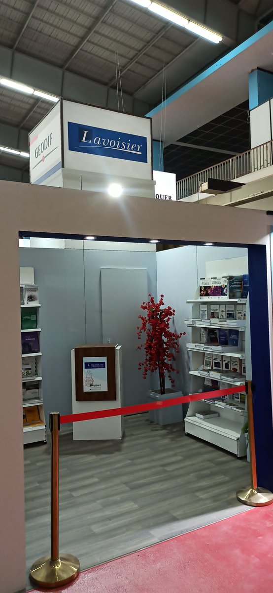 Notre stand ce matin, juste avant l'ouverture de la 26e édition du Salon International du Livre d'Alger (sila.dz/fr/).
Comme chaque année, Lavoisier est heureux de vous accueillir au SILA. Venez nous rendre visite du 25 octobre au 4 novembre 2023.