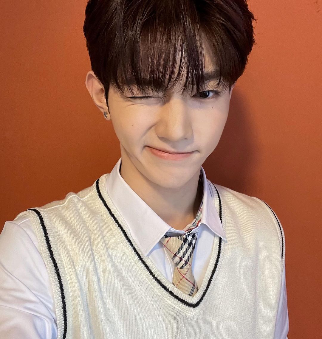 seonhohada. tweet media