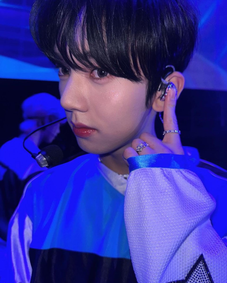 seonhohada. tweet media