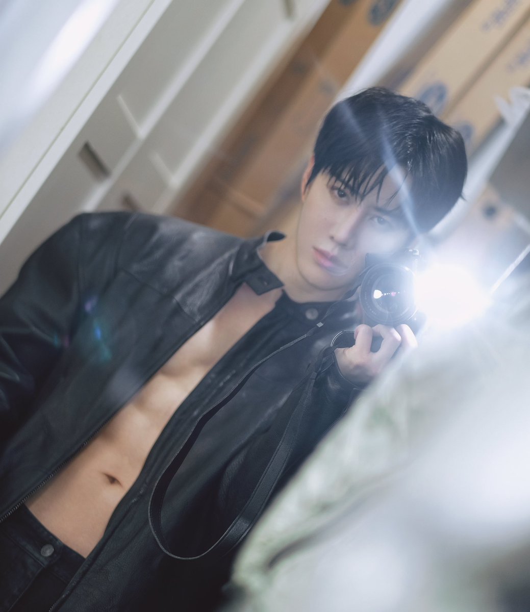 M1KEANGELO's tweet photo. เป็นวาสนาพี่ไหม🤣🤭 #ไมค์พิรัชต์ #m1keangelo https://t.co/JWM1p1qPnU