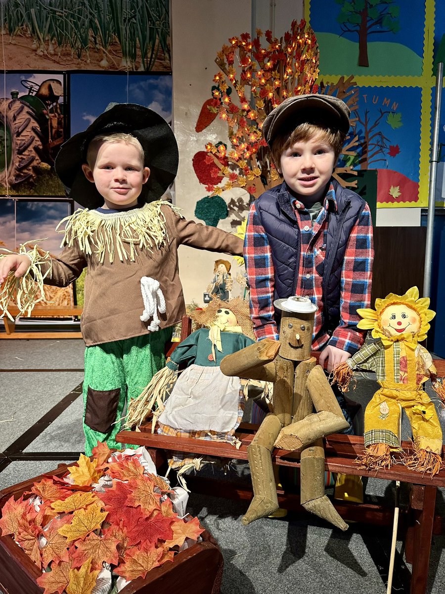 It’s harvest time at Crumlin IPS and our Year 1 pupils have been keeping us all entertained in their harvest assembly.