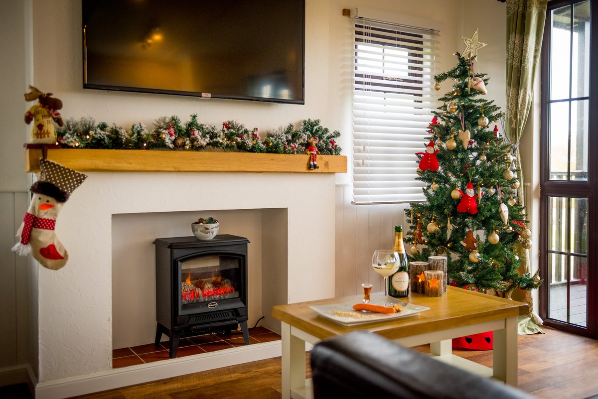 St. Tinney Farm Holidays tweet media