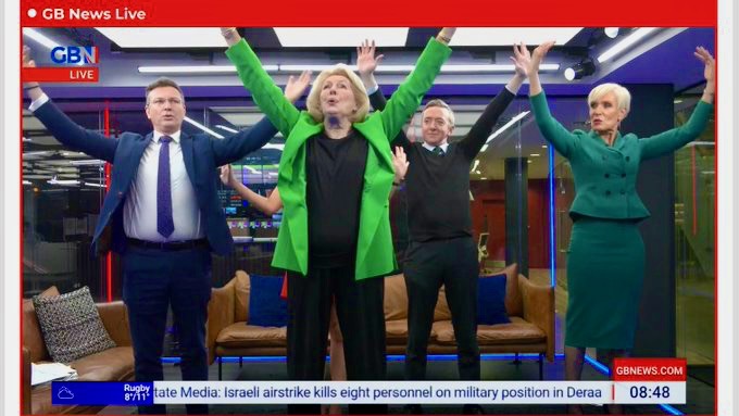 DawnNeesom's tweet photo. Brilliant fun on a brilliant @GBNews #Breakfast show today🥰 @elliecostelloTV @StephenGBNews dream team @KevinASchofield very funny partner in crime & a workout with the legend that is #TheGreenGoddess #DianaMoran 💚 @ChrisRogersNews & team playing a blinder! 👏 #GBNews https://t.co/joK7qzD8tU
