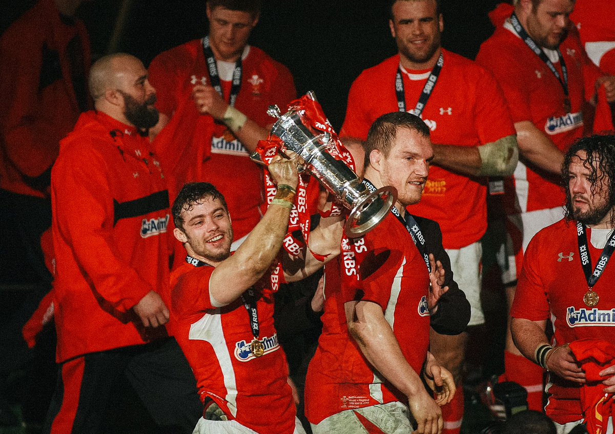 WelshRugbyUnion's tweet photo. 🏴󠁧󠁢󠁷󠁬󠁳󠁿 Leigh Halfpenny. Welsh Legend. https://t.co/cxGOUh4Seg