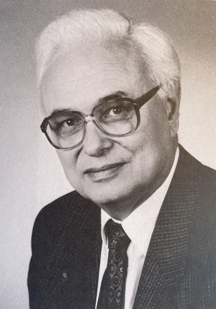 We are saddened to convey the news that Professor Hans Eberhard Mayer has died at the age of 91.

Prof Jonathan Phillips, SSCLE's president, has written a few words on the great impact Prof. Mayer had on our field: facebook.com/photo/?fbid=71…