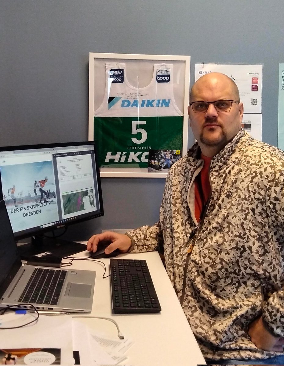 teemaIC's tweet photo. @tino_kostaja @KariKarra @inkkari @TomimPAAN @TimoValto @Tarkka_Mattinen @triathlonhaaste @TemePakkina @mkalilainen @HolopainenPekka @mikko_hyy @AnttiSalonen2 @hyrrahyrpykka @KalleYrjn @PEhrnrooth @hiihtofaktat @EelisValikainen @JarmoLapinniemi @OssiMyl @JariHankonen @Drillo8Jan @JLiukkonen @teemuramstedt @80Hyttinen @juhamkinnunen @AkiHummasti @koskenrannall @markkutuominen1 @FransHggblom @Valluq @junurmi @AkiPajunoja @tjeldnet @sipoyhon @ThouniS @MKallasvuo @mogulin_blogi @vilmainkeri @GoatSkywalker @JarkkoFinni @RistoLauhanen @Aarotin @TuomasViljamaa @VirkkunenVesa @RSalonen92 @leettikotletti @JuhoYho @dionisio68 @Letomps @MarkusKarjalain Teemu 50v. #timantit #💎'sforever https://t.co/gG2Xdrpps5