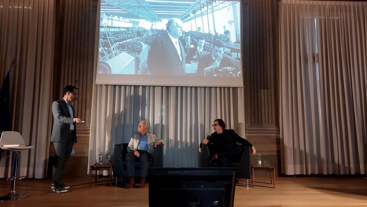 marcocc's tweet photo. A Vicenza io e Federico Faggin abbiamo discusso del futuro della società digitale e del ruolo dell’intelligenza artificiale. Sono passati alcuni mesi da questo scatto, ma è stato bello incontravi di persona. #photoblog #mccevent #memories https://t.co/HIZL9tcjWg