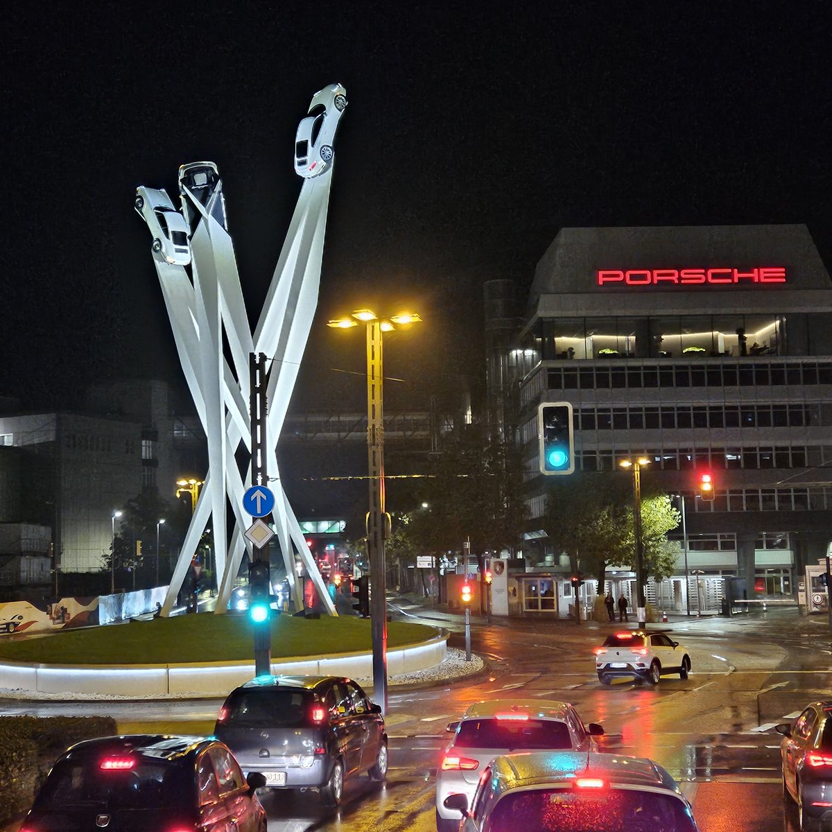 Stuttgart  porschee 
Bu bölge  olan çiftler  tek  40 yaşında  erkeğim mesaj  atın  tanışalım