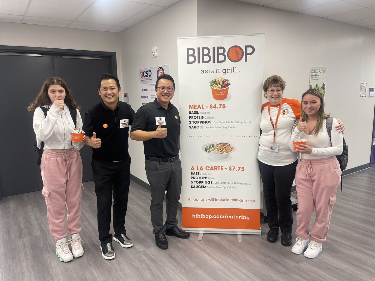 AmandaSlyder's tweet photo. Loved our visit from local business BIBIBOP today! What an amazing school lunch! Looks almost too good to eat.

@BMHSTitans @BereaCSD @m_smithberger @boodheshwar @mrmuchabmhs @bmhs_difran @BIBIBOPGrill https://t.co/tWnRh6MG1y