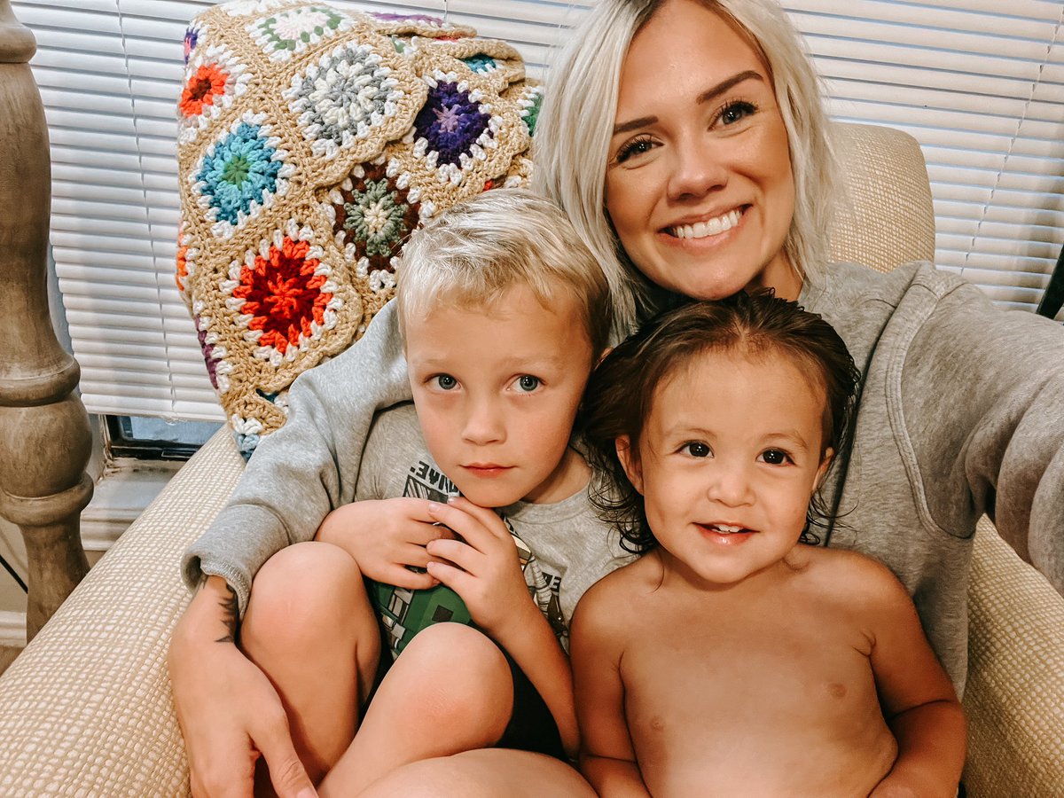 haleybslone's tweet photo. I took a picture with both kids last night &amp; I think rowyn might actually be starting to resemble me a little?? 🥹 https://t.co/arNQSESwjR