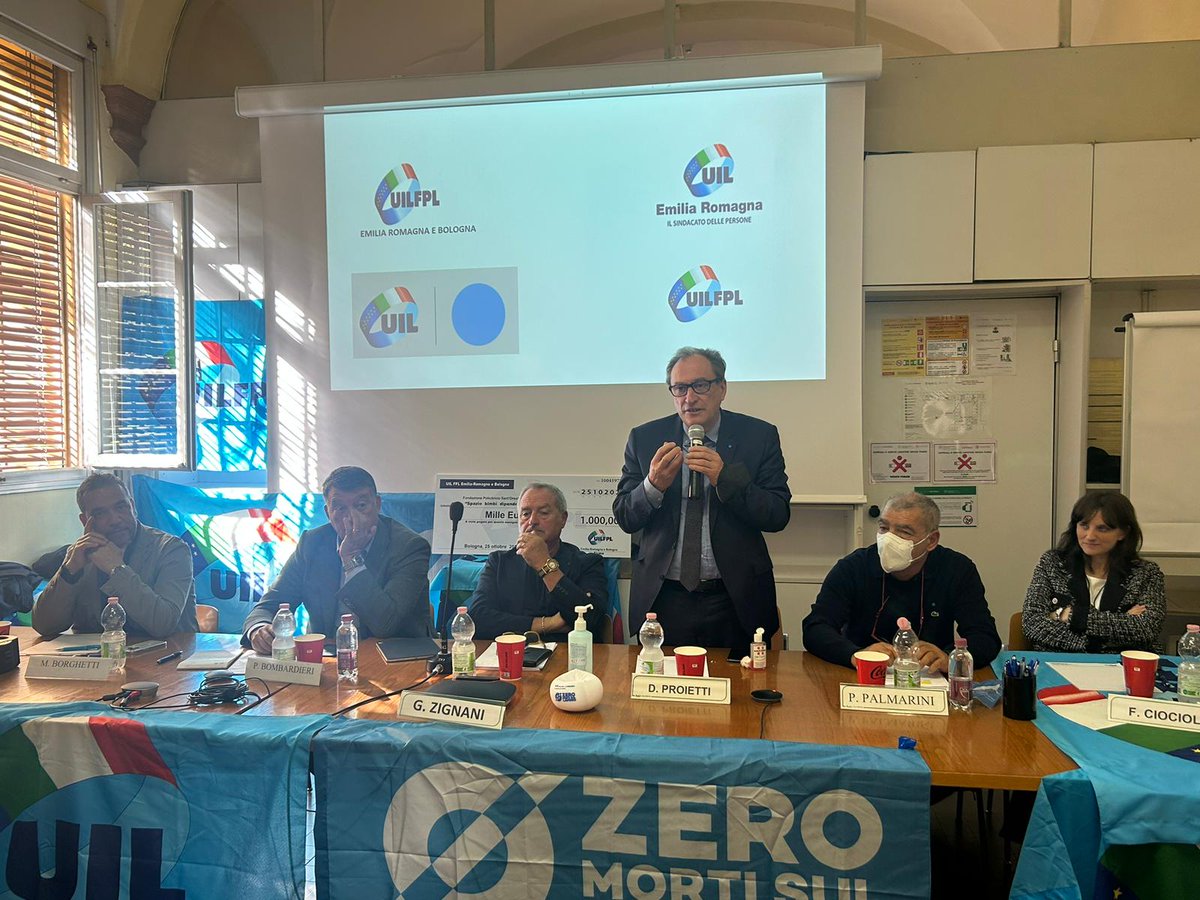 UILFPLNAZIONALE's tweet photo. 🔹Si è tenuta oggi a Bologna l’assemblea delle lavoratrici e dei lavoratori dell’ospedale S.Orsola - Malpighi, dove la Uil-Fpl è risultata primo sindacato alle ultime elezioni Rsu.
#Uil #Uilfpl https://t.co/yokF2eIoWA