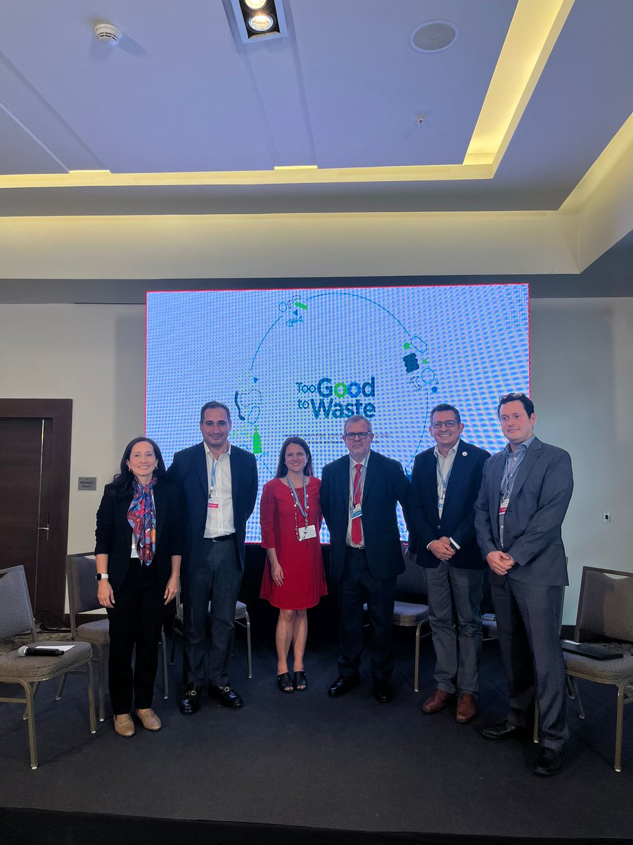 🧵 | Yesterday at #ClimateWeekLAC, the Too Good to Waste initiative was launched! 🌱

Too Good to Waste seeks to mitigate #methane emissions from the #waste sector in LAC, with resources from <a href="/Gmethanehub/">Global Methane Hub</a>  &amp; <a href="/the_IDB/">Inter-American Development Bank</a> and support from <a href="/CCAPolicy/">CCAP</a>, <a href="/ImplementaSur/">ImplementaSur</a> &amp; #RecycleOrganics!