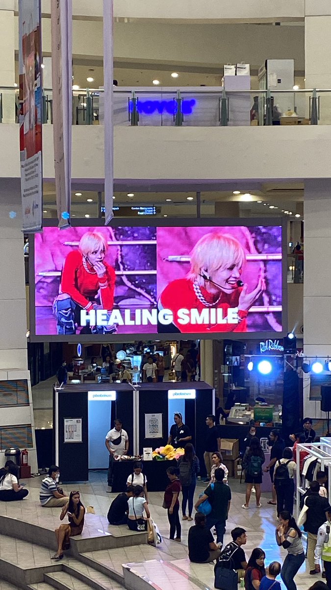 99justmklee's tweet photo. omg gulat ako saw yuta ad here!! ๐ฆ sabi ko โparang may pogiโ then I saw yuta bday ad! hinintay ko pa ulit mag play kasi unang kita ko, hindi ko na record ๐
HAPPY BIRTHDAY NAYUTA !! your beautiful smile heals me ๐ซถ๐ป๐ค
#colorsofyu @yuta1026day https://t.co/GWVLYJkSky