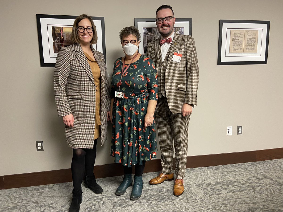 It was great meeting with Senators @Karen_Banff & @Paulatics this morning while in Ottawa for the @nationaltrustca conference. Both are strong advocates for heritage in Ottawa! @HeritageCalgary @c_leppard