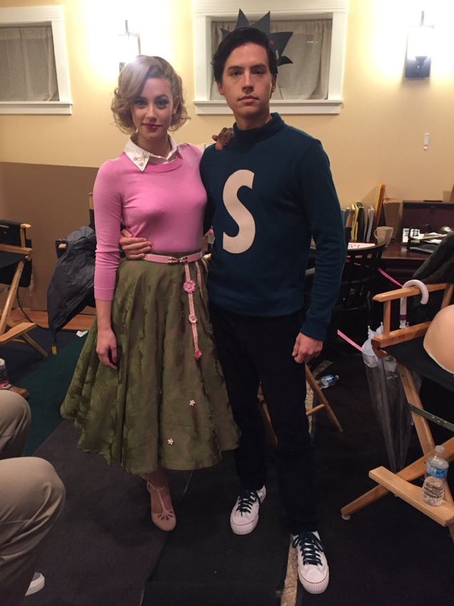 bugheadlyricbot's tweet photo. POOKIES https://t.co/kJPZyKaZgV