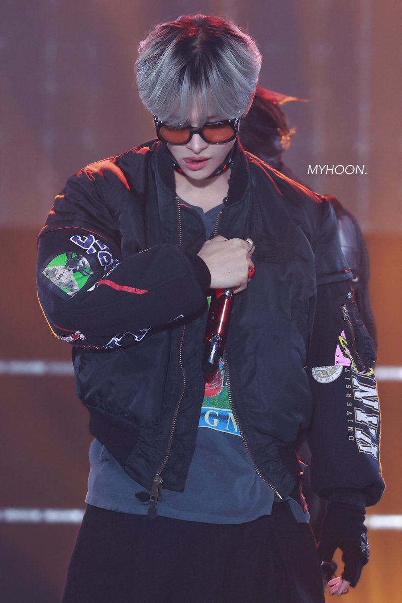 231021 BOF

❤️‍🔥 ⋯ 🤲❤️‍🩹

#JIHOON #지훈 #ジフン
#트레저 #TREASURE
