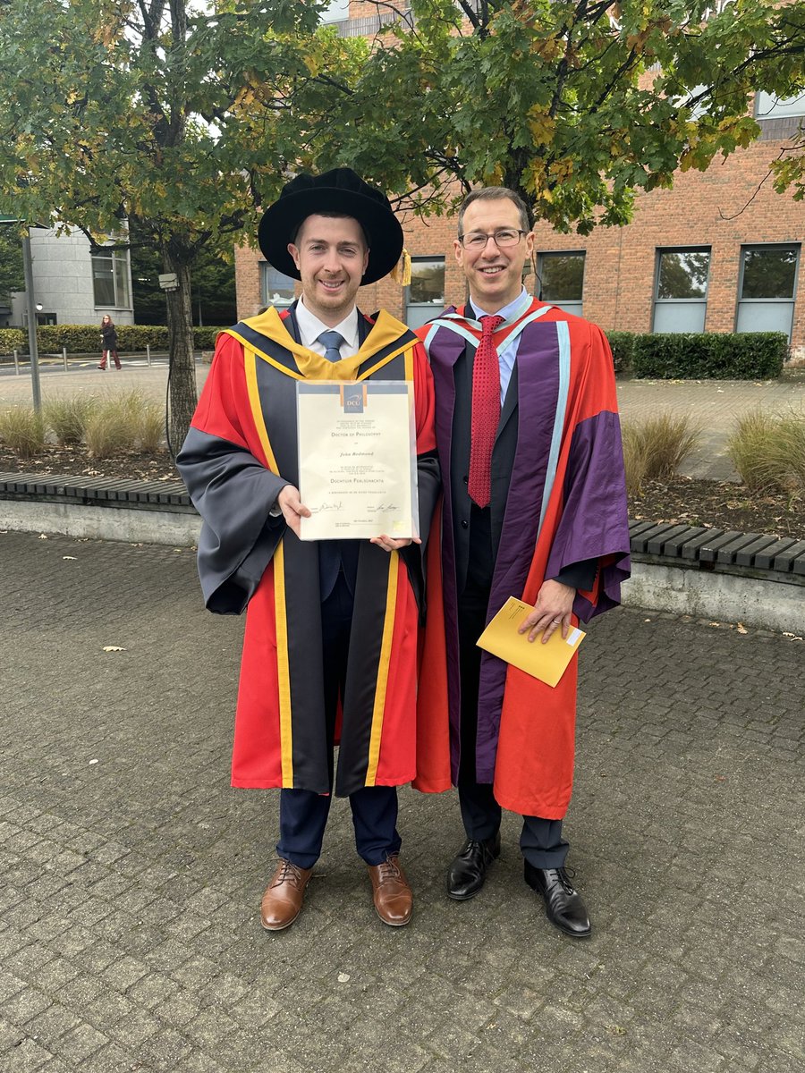 Congratulations to @JohnRed_DCU on his PhD graduation 👏 John's work focused on the development of a collagen-based scaffold as a 3D breast cancer model. @TLevingstone @njdunne_lab @DR_PB1 @DCUEngineering @DCU_Cancer