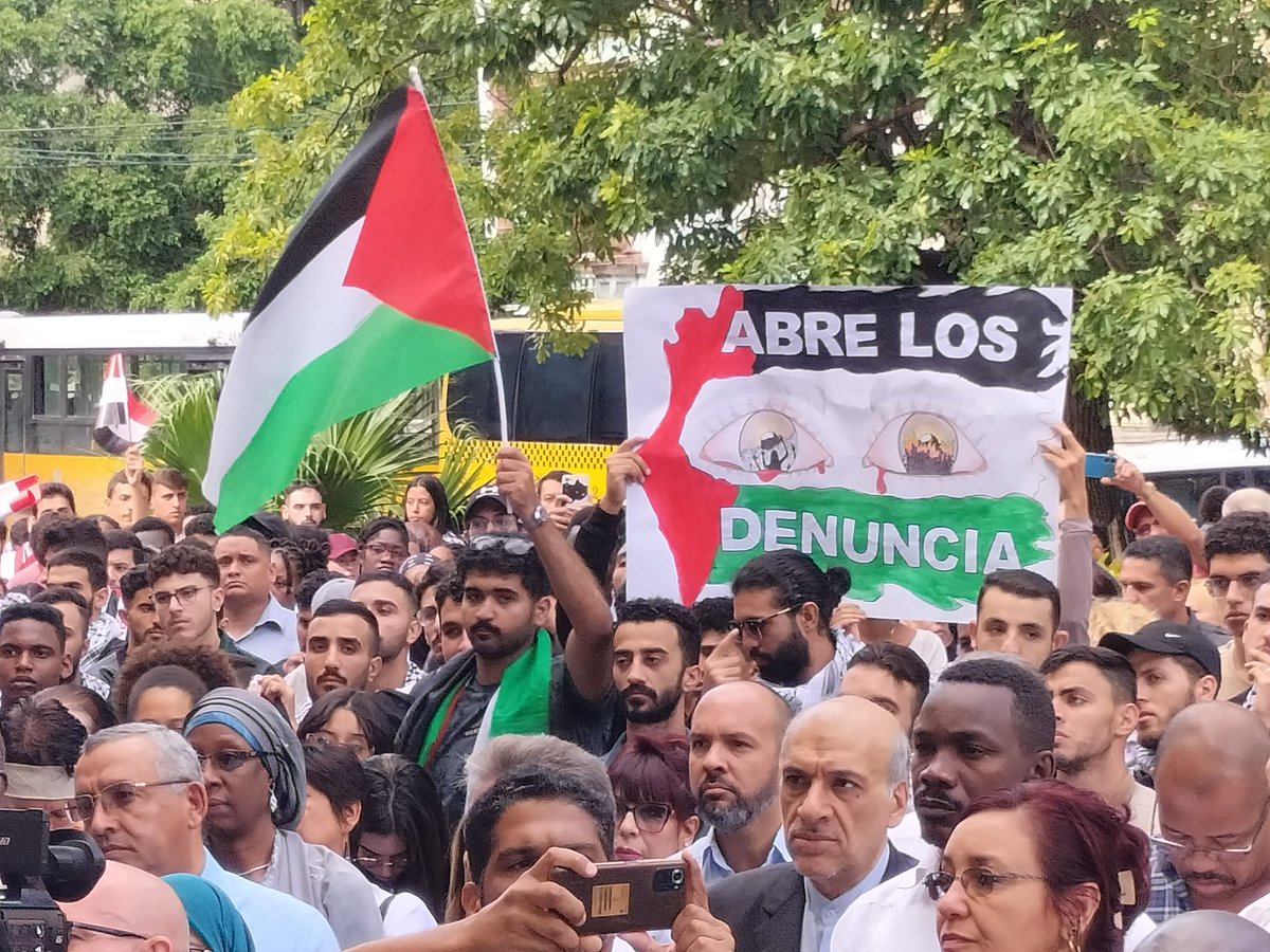 La humanidad jamás podrá olvidar la barbarie de los agresores israelitas contra el pueblo palestino. Un verdadero genocidio a los ojos del mundo. #Cuba siempre dirá:No a la guerra. #FreePalestina