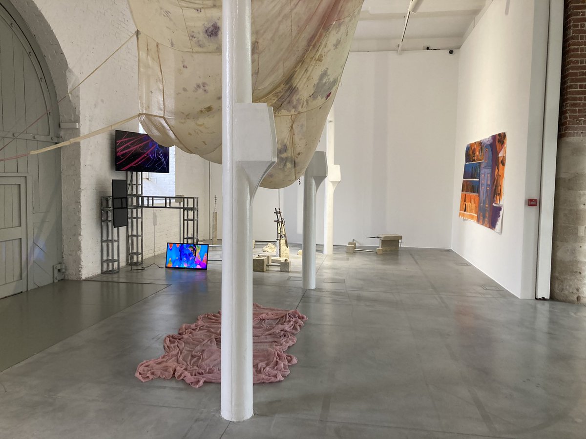 Tom Slevin tweet media