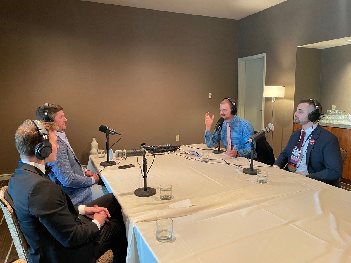 Clear Contender tweet media