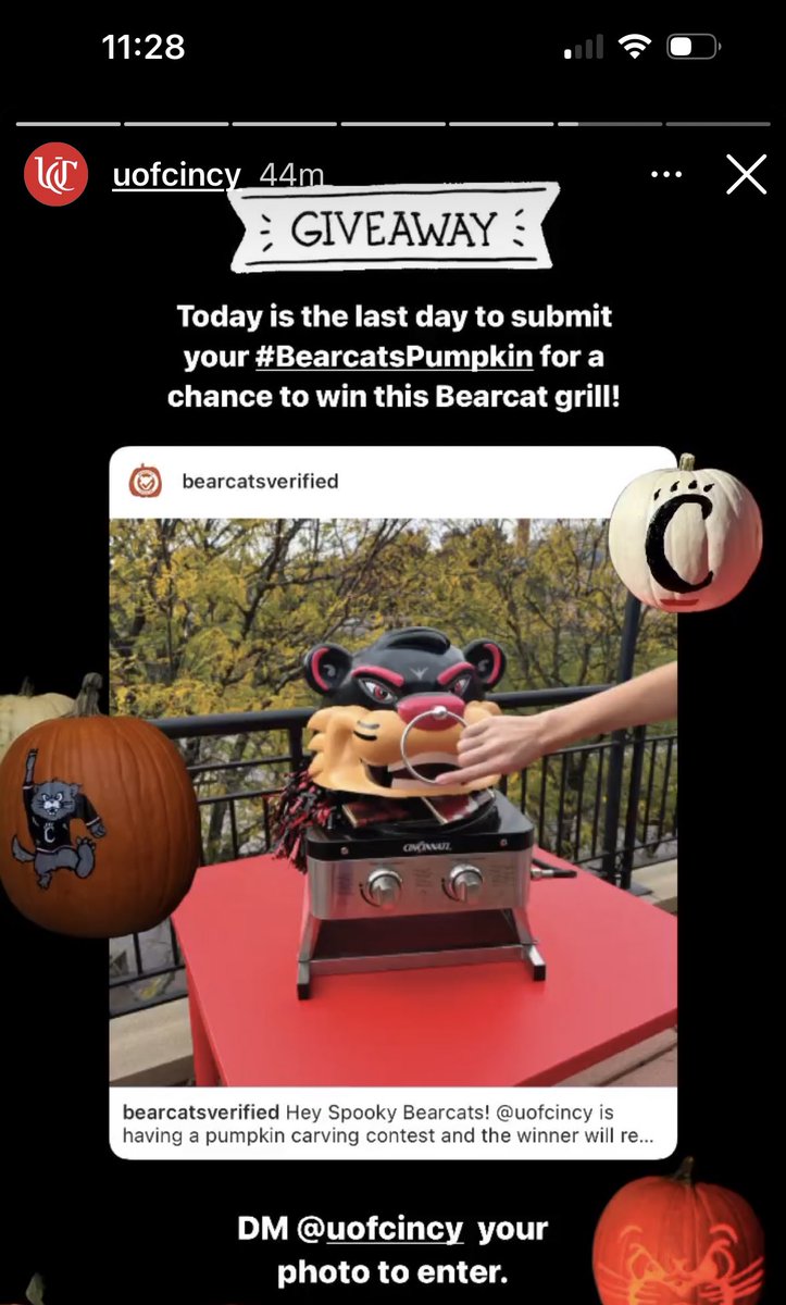 Today is the last day to enter to win! 🎃🐾👻  #GoBearcats @uofcincy #HappyCarving #BearcatsVerified