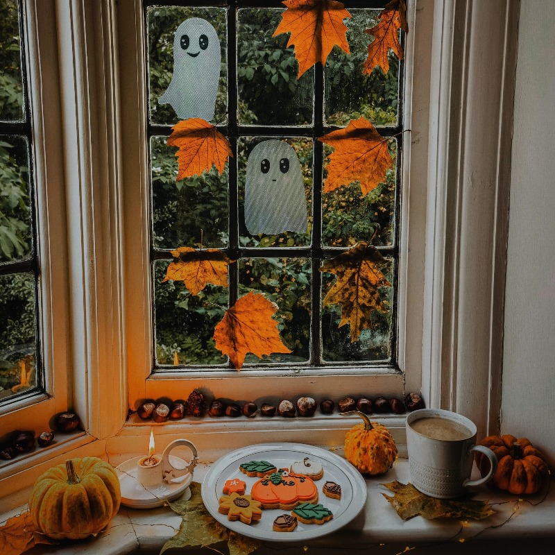 denbypottery's tweet image. We love this cosy and spooky set-up by @foxglove_and_ivy featuring our Natural Canvas ceramics.

Discover the full range here: rb.gy/cyrb1
#Denby #Halloween