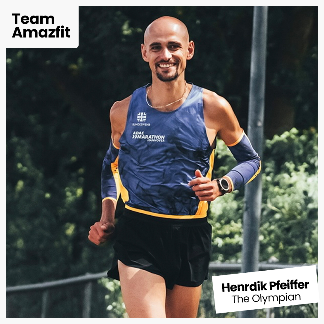 AmazfitGlobal's tweet photo. 🏃 Hendrik Pfeiffer's Tip 5: Train in cycles! 🔄 Hendrik builds up to race day in strategic phases 🏅 Use #ZeppCoach on your #Amazfit #CheetahPro for #AI generated #MarathonTraining plans. Learn more about training strategy in this blog: https://t.co/nOVJeG4ZWA ⌚ #RunLikeAChamp https://t.co/sCLnWU0qCc