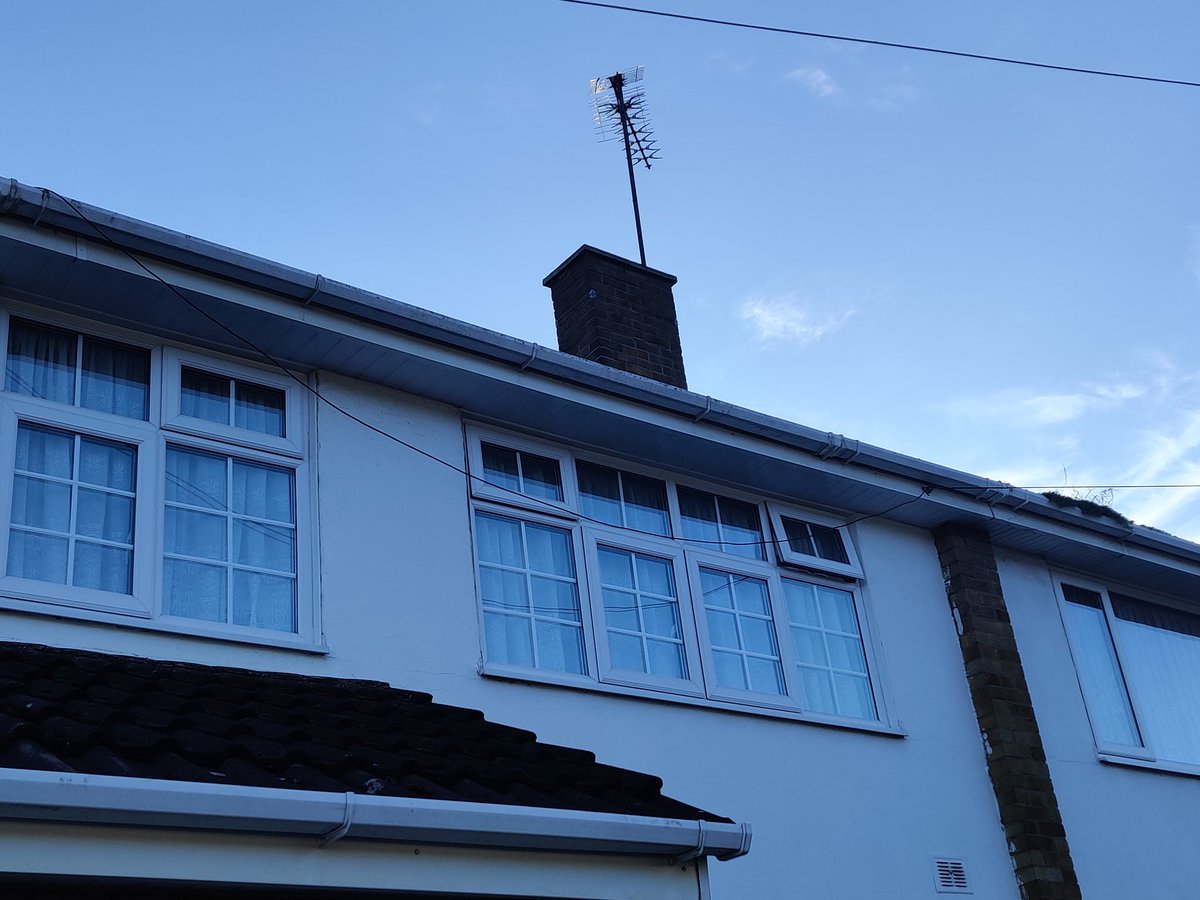 DarranRaven's tweet photo. @WeAreOpenreach an openreach engineer installed a new line at my house yesterday, but just cut the old one and left it hanging across the window. Can i get someone to fix/remove it please https://t.co/52M8pMWtsH