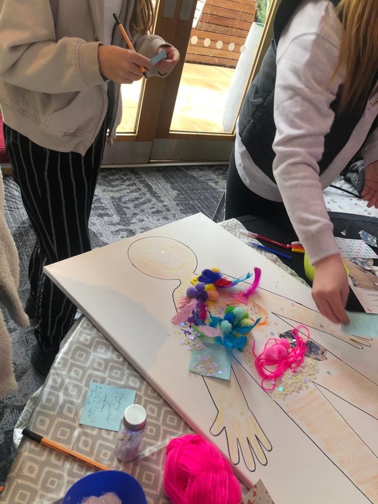 CambChildrens's tweet photo. It was great working with the young people at @Healthwatch_cb health and wellbeing event yesterday! Our activity, created by artist @JoniRaeCarrack and @CUHArtsNHS, focused on how 'play' might look for teenagers at @CambChildrens. #Wellbeing #mentalhealth https://t.co/HJdOXLdD98