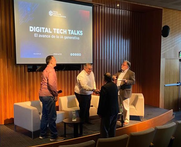 CACteinforma's tweet image. Damos por finalizado el encuentro #DigitalTechTalks sobre “El avance de la inteligencia artificial generativa”
¡Gracias por participar!
Mirá la repetición ingresando aquí: youtube.com/watch?v=68DLhX…