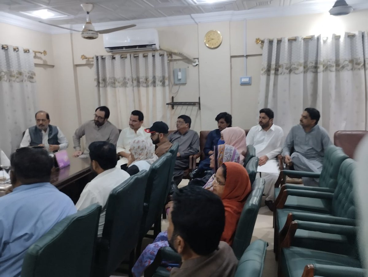 shazil_s2's tweet photo. "Engaging in a crucial discussion on city. The council initiatives aimed at enhancing our urban landscape and services. Collective efforts for a better tomorrow  @MediaCellPPP #CommunityDevelopment https://t.co/mMT9GUKd1y