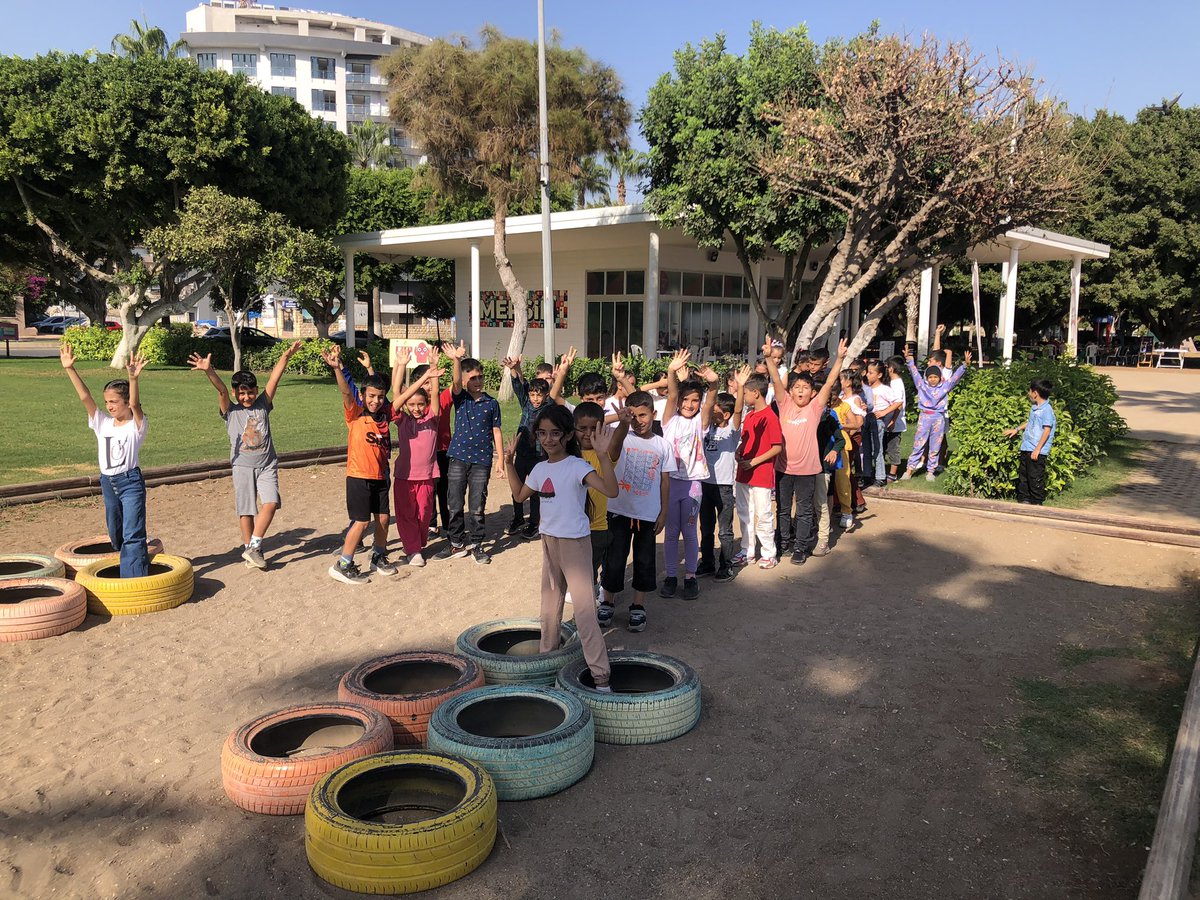 Fatih Sultan Mehmet İlkokulu olarak Mersin Büyükşehir Belediyesi Etkinlik ve Sanat Merkezinde eğlenceli vakit geçirdik.
#KültürünİzindeMersin
 <a href="/Yusuf__Tekin/">Yusuf Tekin</a> <a href="/ahpehlivan53/">Ali Hamza Pehlivan</a> <a href="/AdemKoca46/">Adem Koca</a> <a href="/MersinMEM/">Mersin İl Millî Eğitim Müdürlüğü</a> <a href="/ercanturk28/">Ercan TÜRK</a> <a href="/SelcuklarI/">Selçuklar İlkokulu /Ortaokulu</a>