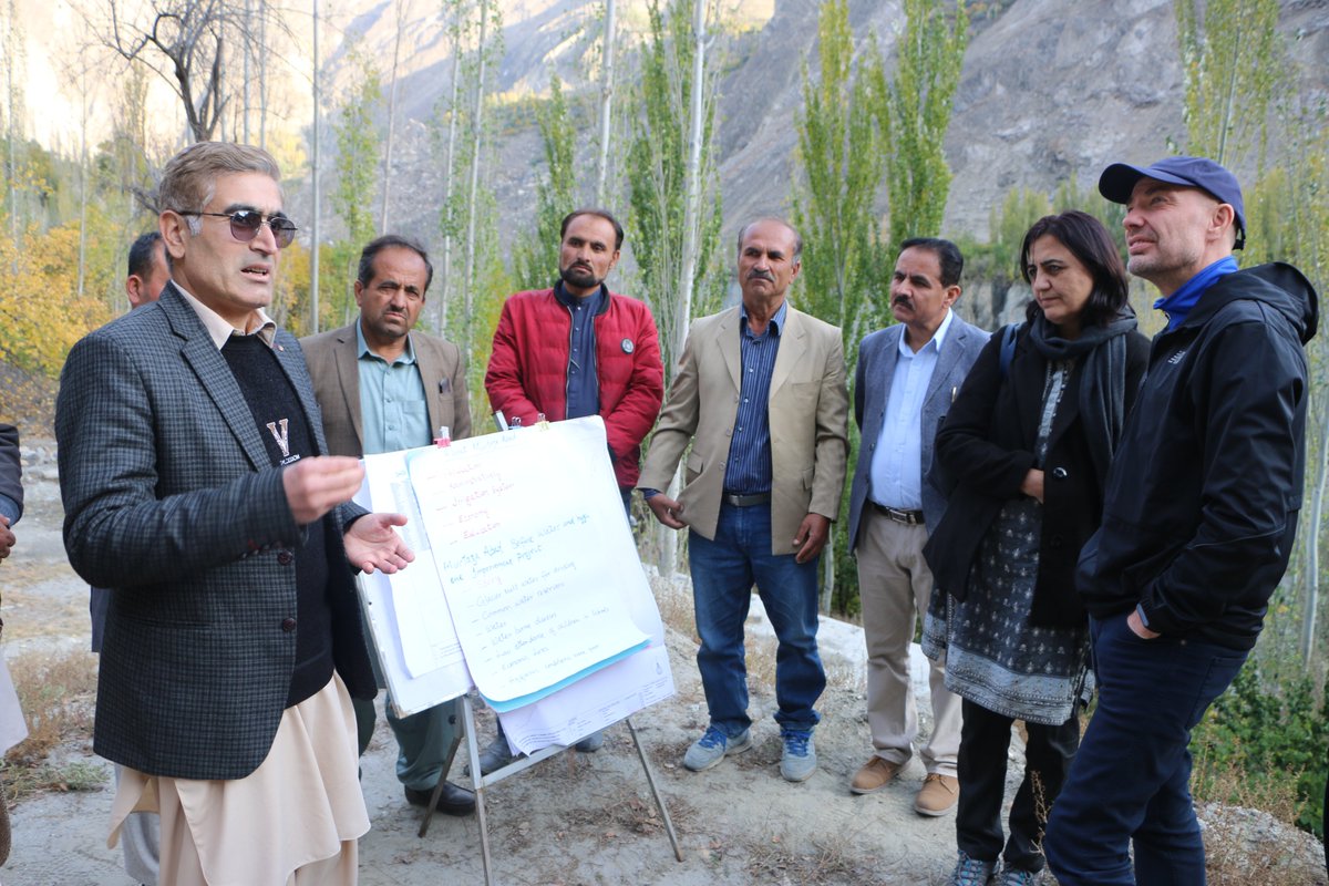 AKAHPakistan's tweet photo. The #Danish Ambassador had a mission to Gilgit-Baltistan with CEO- #AKAHP on 20 October 2023. The mission included visit to programme interventions sites including #WASEP drinking water scheme, wastewater treatment plant in Murtazabad-Hunza, & CERT & SART simulations. https://t.co/yhrfUCnYch