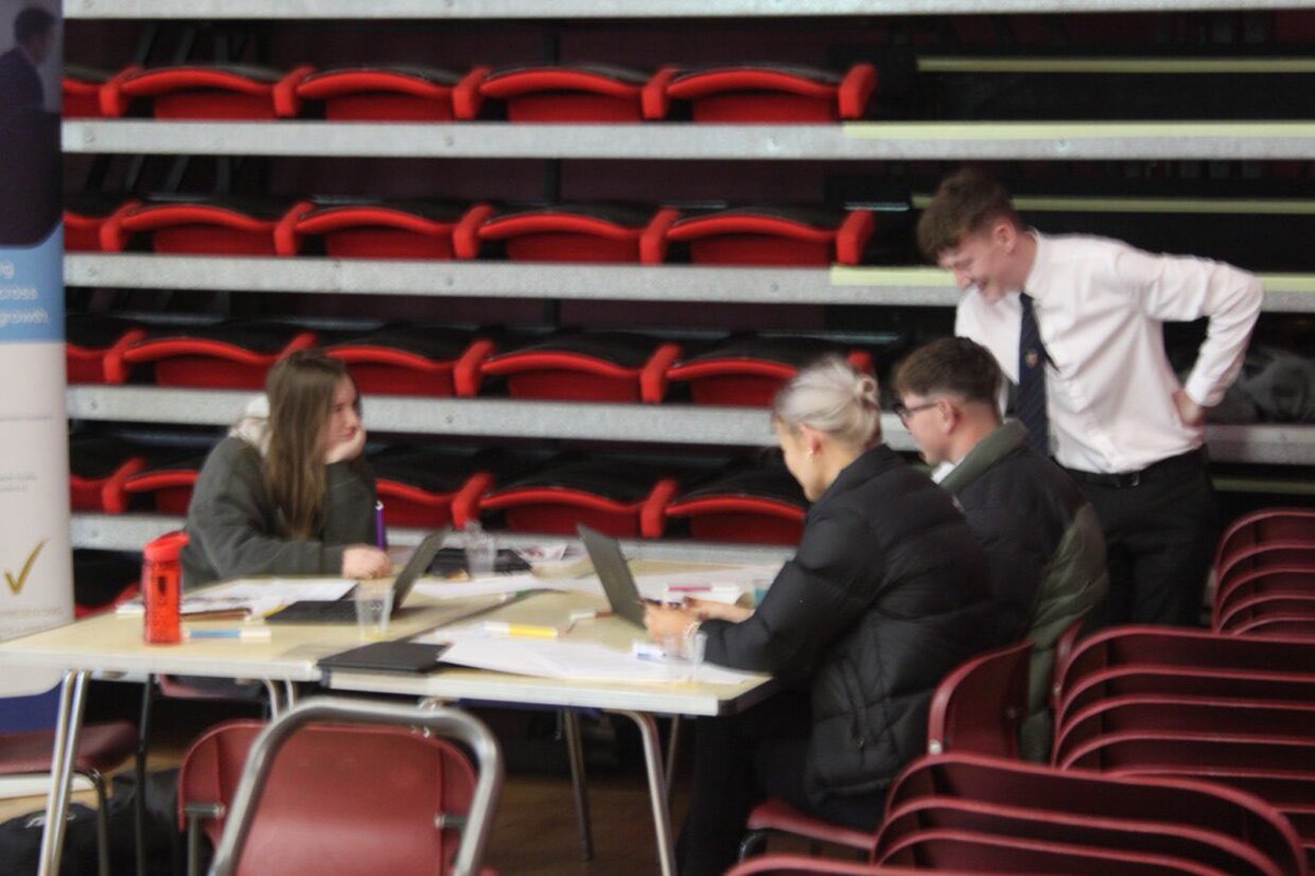 Senior pupils are taking part in a real-life work experience workshop with Inverness Chamber of Commerce engaging with the International Business Management team. The students are asked to identify and research countries where business links could be further developed @DYWICH