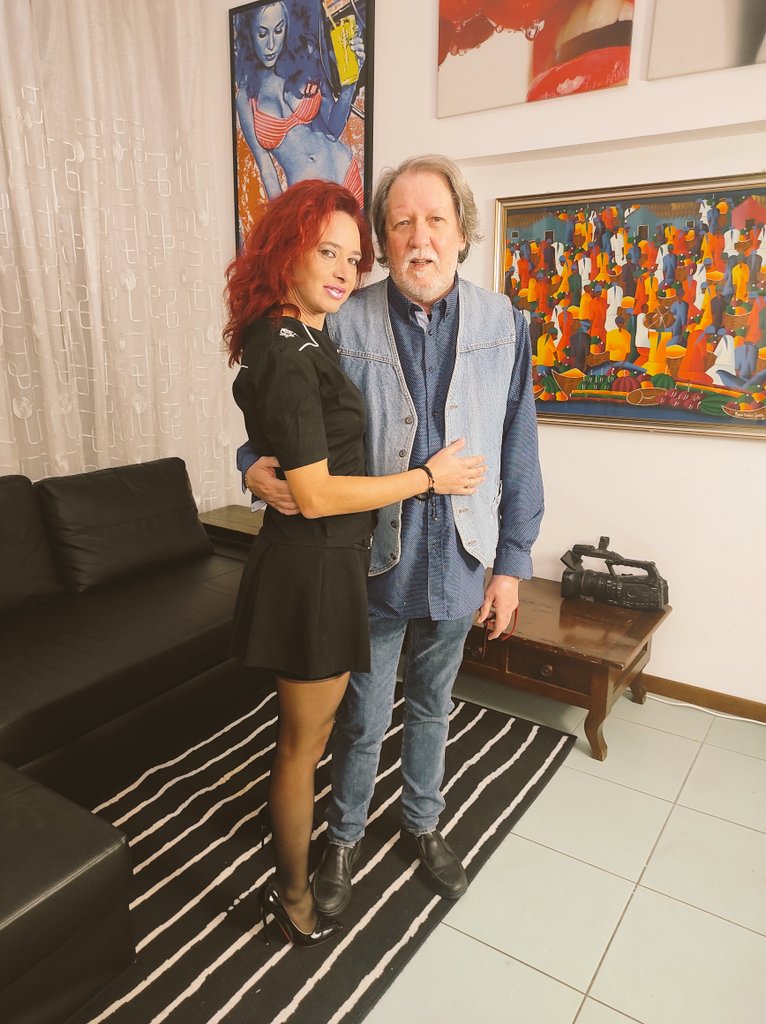 Alys2018's tweet photo. Eccoci qui, siamo tornati sul set con Roby  Bianchi. Baci Alice Ricci https://t.co/RFFBbg5Ux2