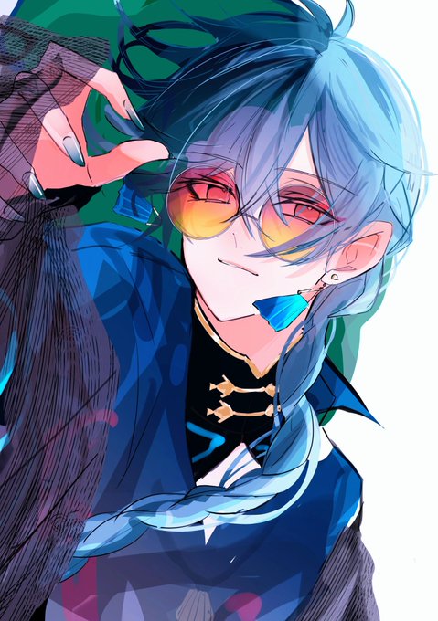 「…あ、マイロード起きた?」