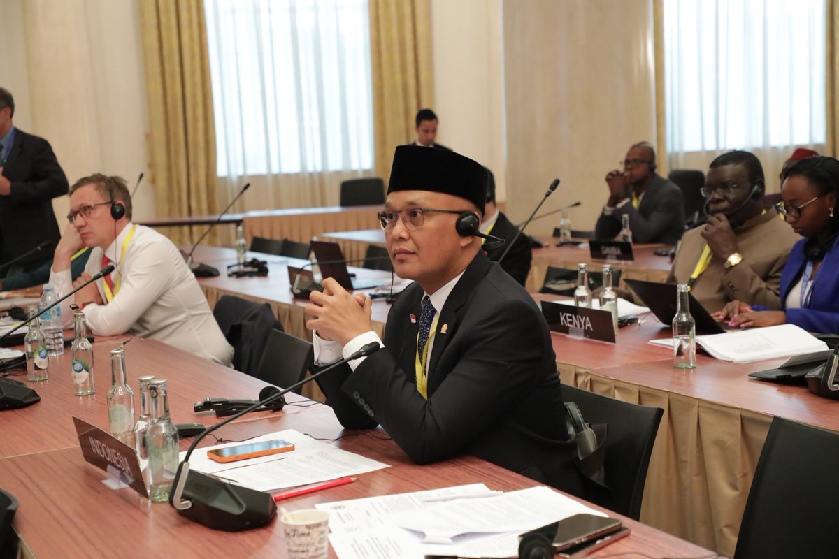 Anggota DPR RI dari Fraksi PKS, Dr. Sukamta, hadir di IPU Assembly di Luanda, Angola. Dalam forum Peace &amp; International Security Standing Committee Meeting, Sukamta mengecam serangan Israel terhadap warga Gaza, dan meminta masyarakat dunia peduli terhdp peristiwa kemanusiaan tsb.