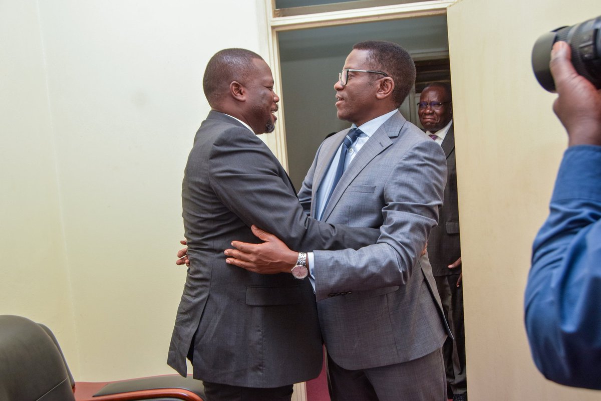 BAVULE Official Posts πΊπ¬ (@bavuleofficial) on Twitter photo The <a href="/NRMOnline/">NRM Party</a> Secretary General, Rt Hon <a href="/TodwongR/">Todwong Richard</a> has this morning arrived at Bulange, Mengo to pay a courtesy visit to the Katikkiro of @BugandaOfficial, Owek <a href="/cpmayiga/">Charles Peter Mayiga</a>. The <a href="/NRMOnline/">NRM Party</a> Secretary General, Rt Hon <a href="/TodwongR/">Todwong Richard</a> has this morning arrived at Bulange, Mengo to pay a courtesy visit to the Katikkiro of @BugandaOfficial, Owek <a href="/cpmayiga/">Charles Peter Mayiga</a>.