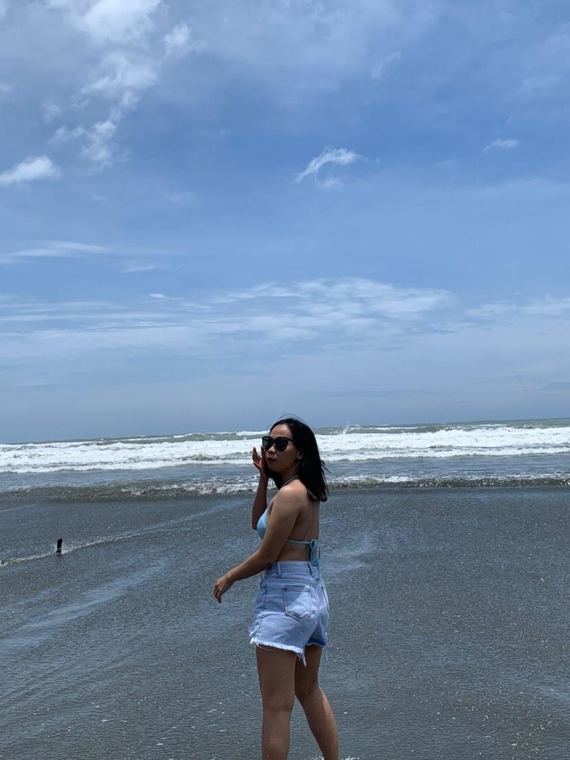 yllamndL's tweet photo. 🌊🩵 https://t.co/tXwpG90r5J