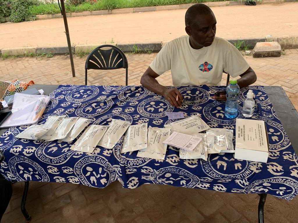 HFFG_Ghana's tweet photo. In the Ashanti region, we joined Kwadaso Municipal Assembly to organise HTS at the lorry station as part of their contribution towards the 95- 95 -95 target and efforts to reduce the HIV prevalence in the municipality. https://t.co/U7DJnZ4lRO