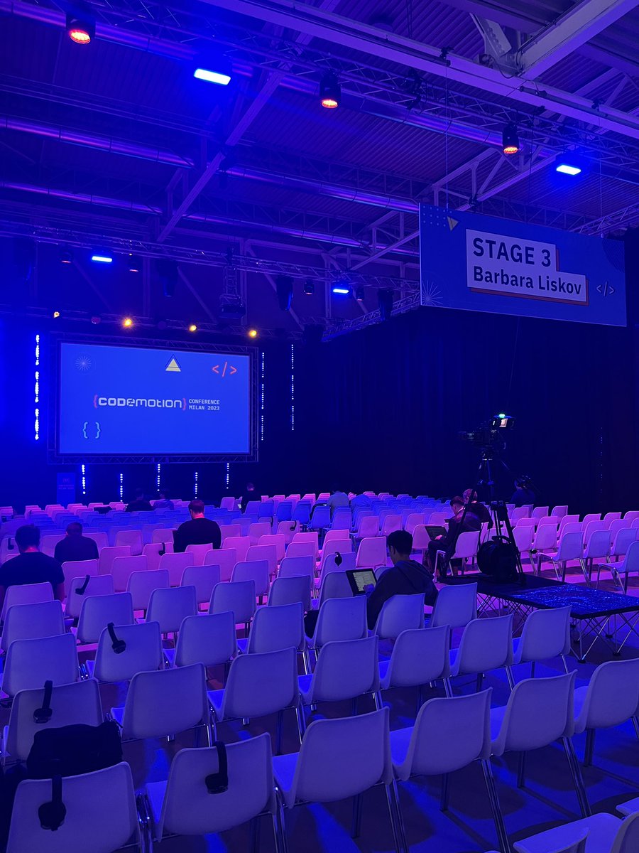 InesAkrap's tweet image. Stage for today 😍 
Talking on Sustainable Web at 16:30 today at  #codemotion