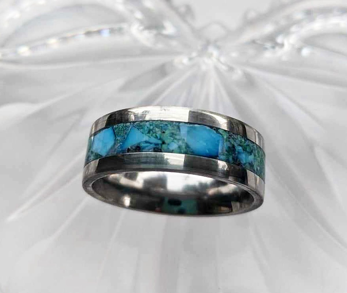 cjringsnthings.com/stainless-stee…
#handmadering
#stainlesssteelcore
#giftforher
#birthday
#anniversary
#statementrings
#coolrings
#customring
#crushedturquoise
#mensring
#turquoisering
#turquoiseinlayring
#personalizedgift