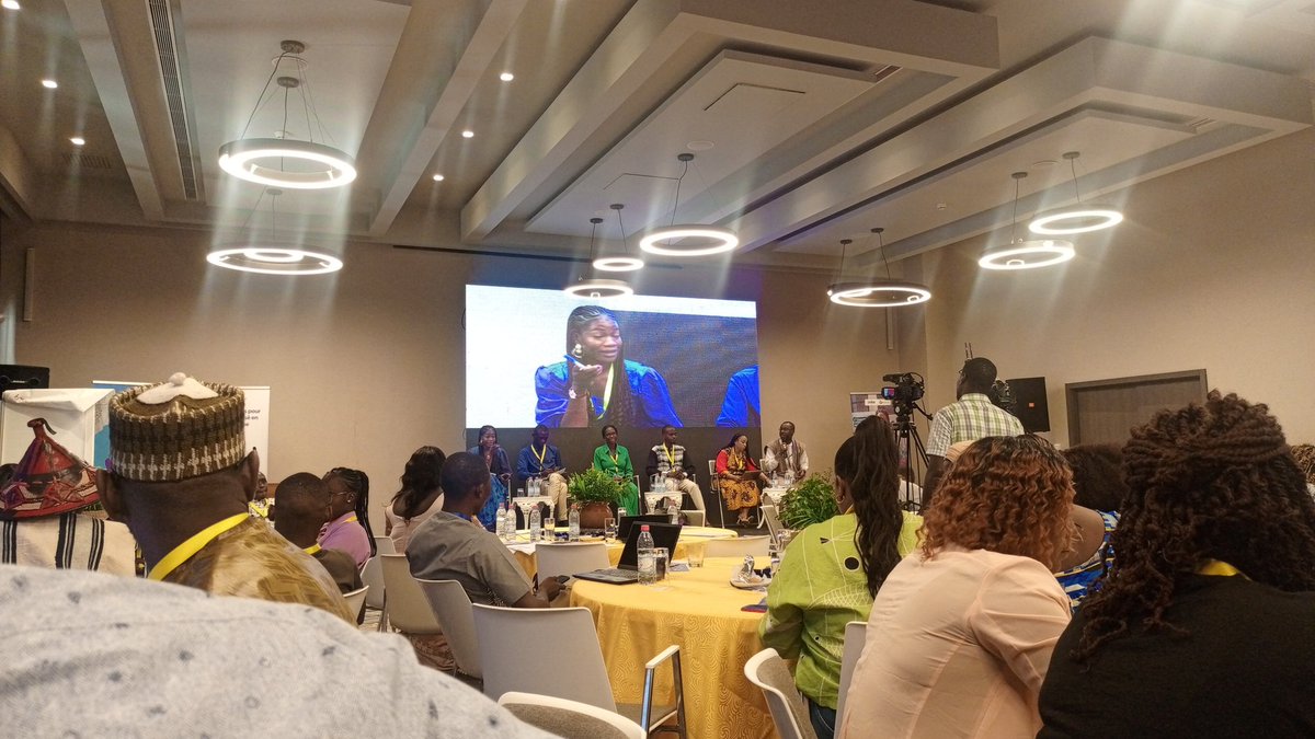 AKindafodji's tweet photo. Je crois que dans le respect des droits, quelle que soit notre histoire,
Unis dans la diversité, nous bâtirons notre espoir.
@ALLIANCEJASRPF
@japfbenin @energyzeer #DJASAF https://t.co/9ep8rm7zFc
